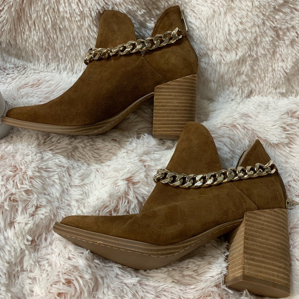 Brand new Steve Madden booties size 7.5